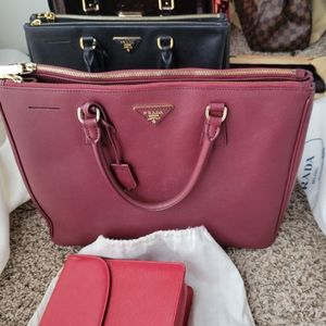 Prada Lux Saffiano XL -Maroon 🥰